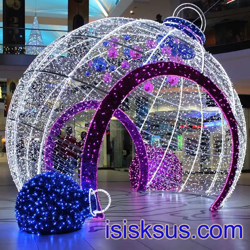 LED ışıklı yılbaşı topu