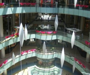 AVM Işık Süslemesi