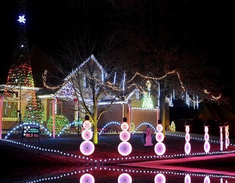 Villa Yılbaşı Işık Süsleme Hizmeti